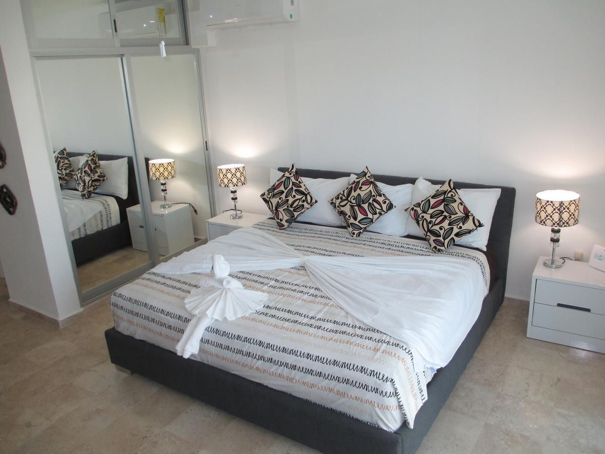 Apartahotel Coral Suites Ocean View Rooftop 3*
